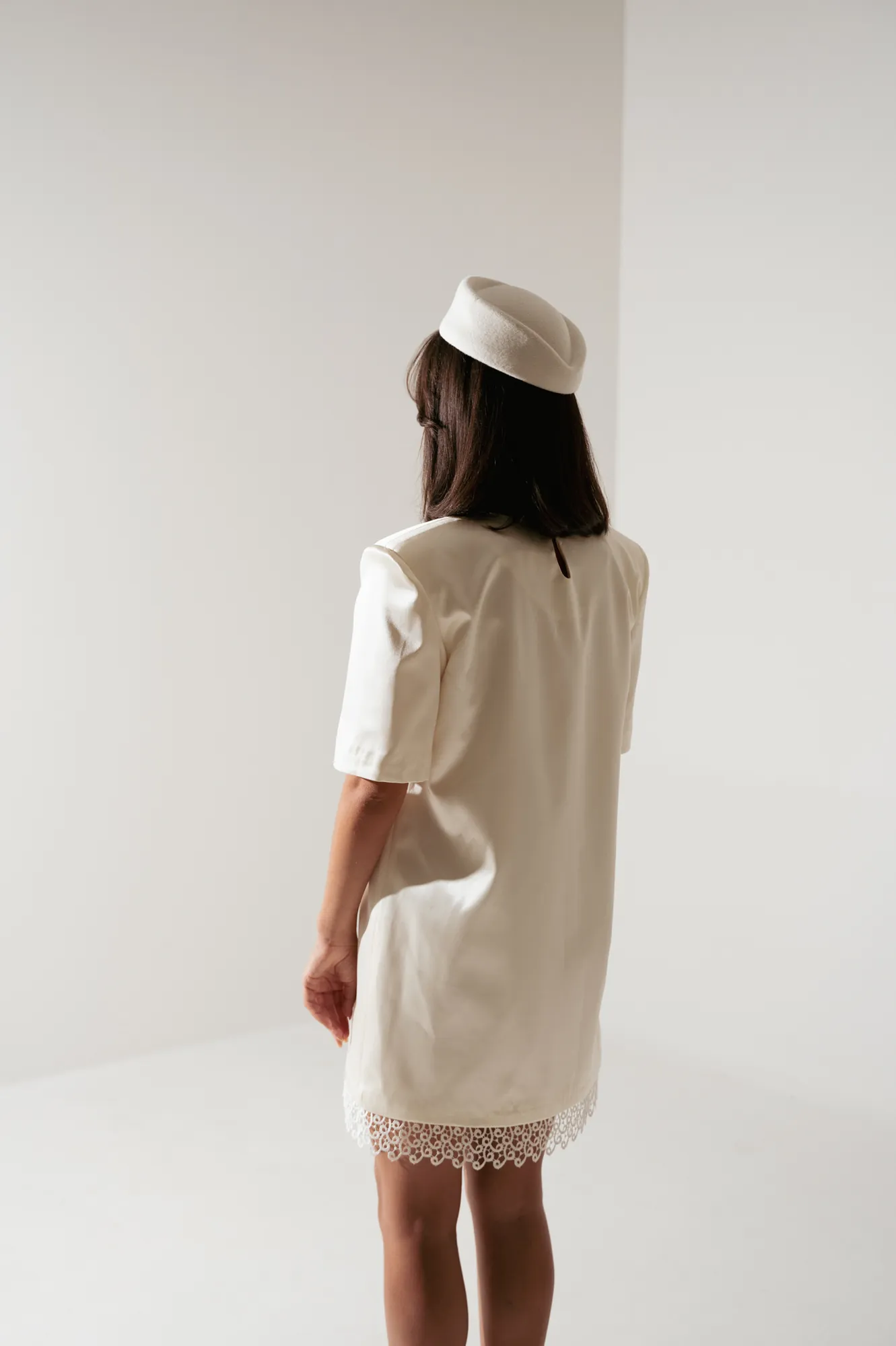 ARCHITECTURAL T-SHIRT DRESS — detail